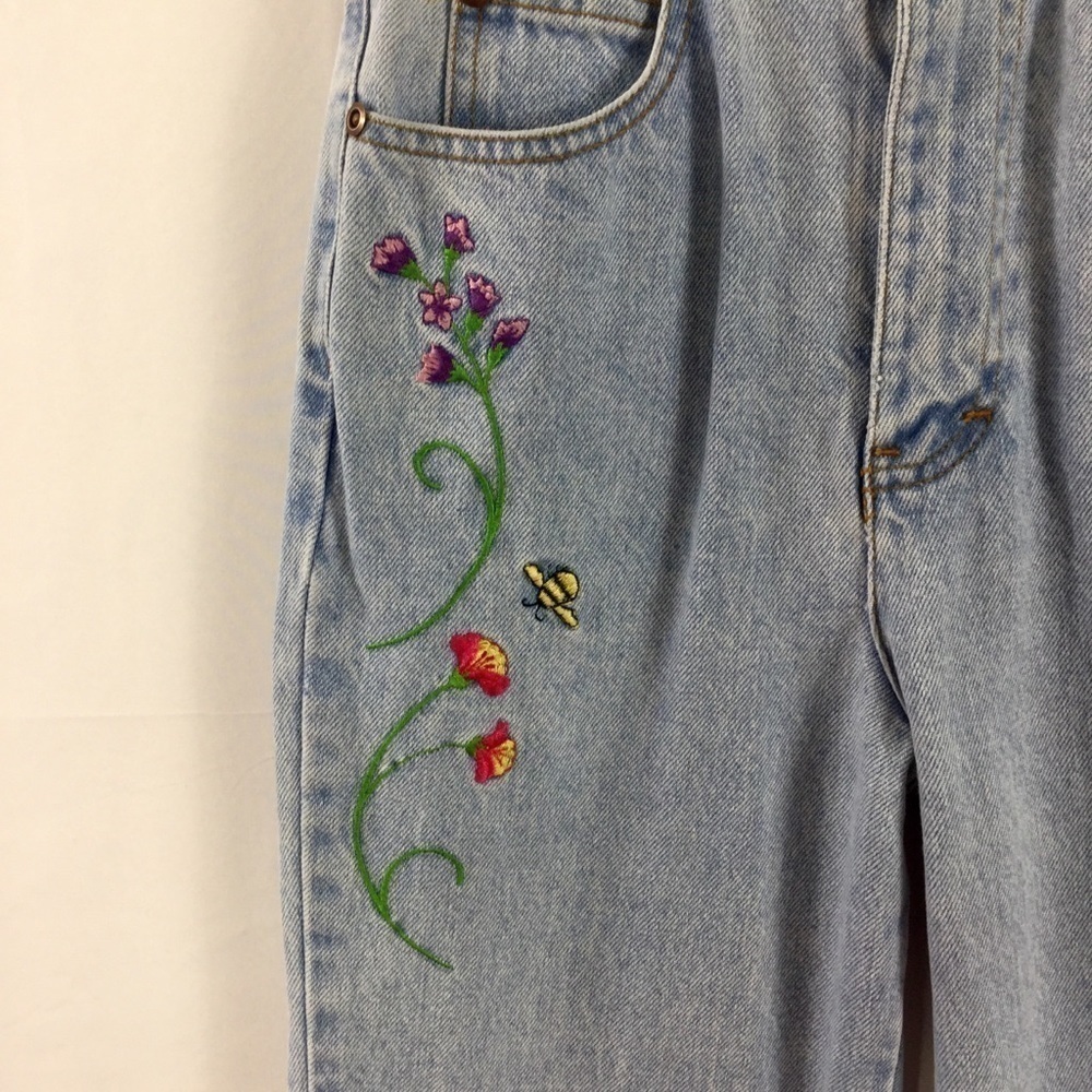 1980’S high rise floral embroidered jeans - Picture 3 of 10